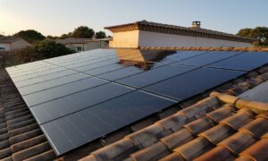 Surimposition 9,45 kWc -avril 2019- 34170 CASTELNAU LE LEZ- 30 panneaux SOLARWATT et micro-onduleurs IQ7 | Installateur solaire Libow